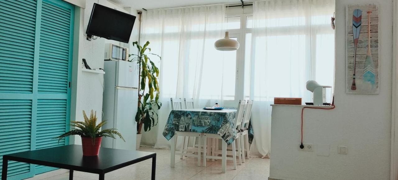 J&H Apartment Torremolinos Exterior photo